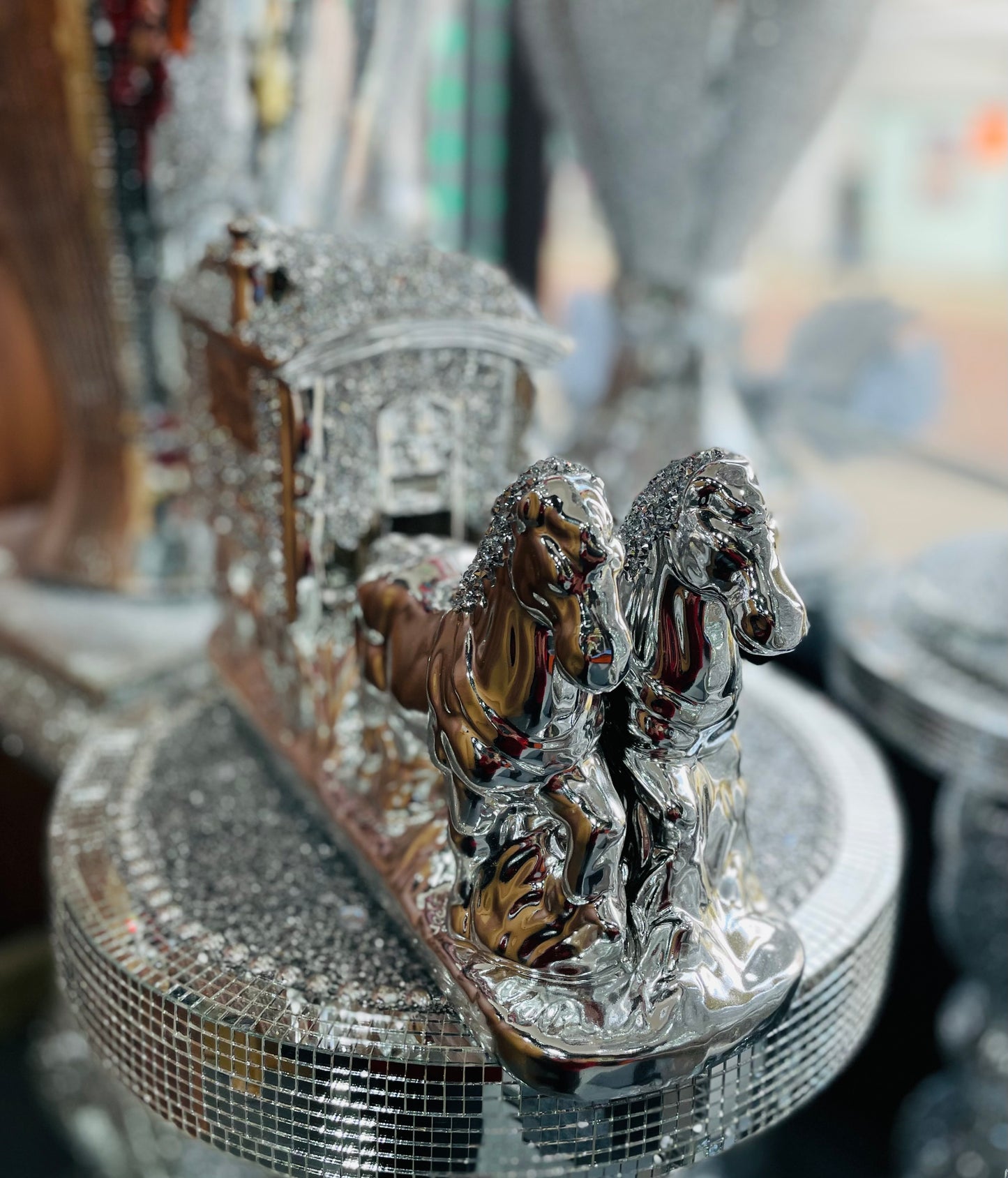 Silver Crushed Diamond Carriage With Two Horses